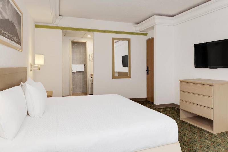 Hotel Monterrey Macroplaza - image 19