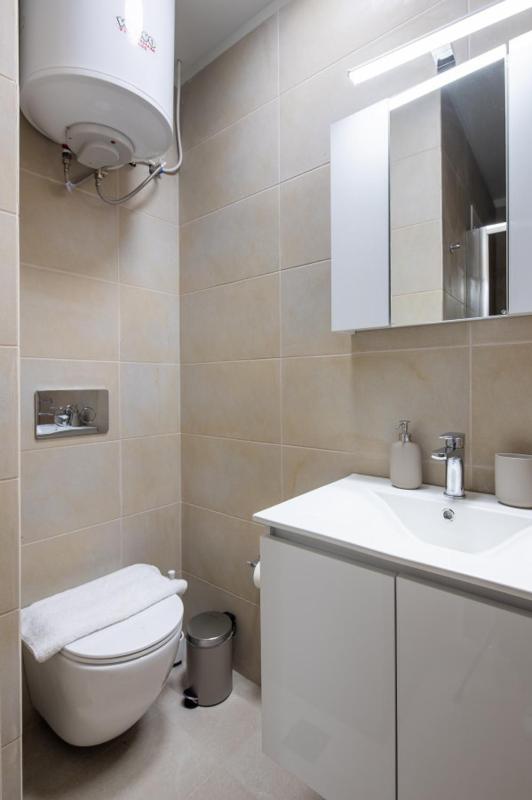 Theia 1-Bedroom Apartment in Athens - image 13