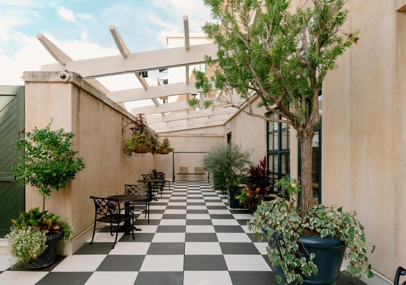 French Quarter Inn - image 24