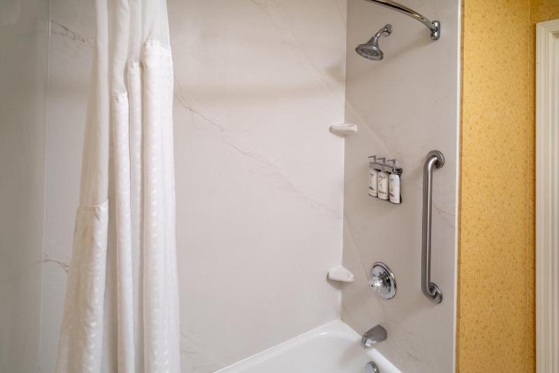 Executive King Room image 4