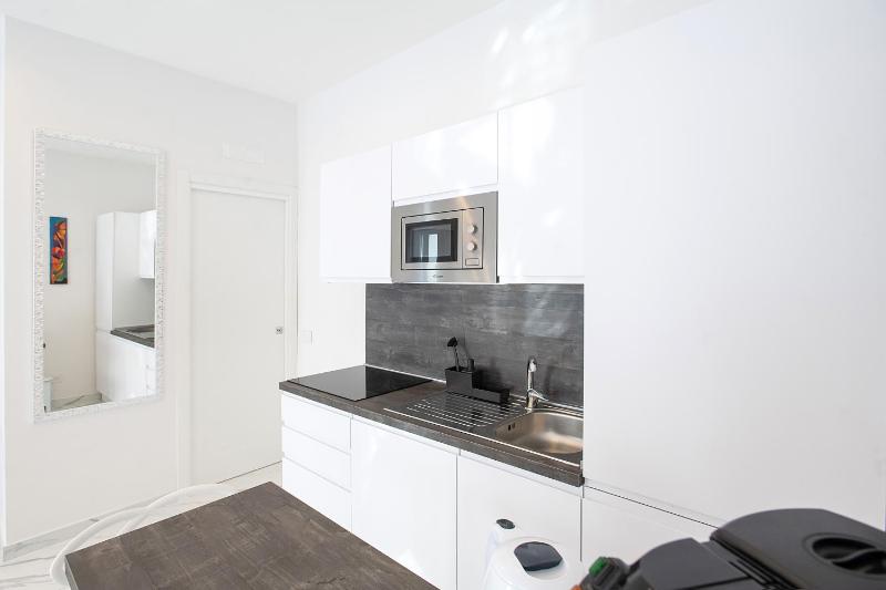Tema Suites - Dimore Partenopee - image 6