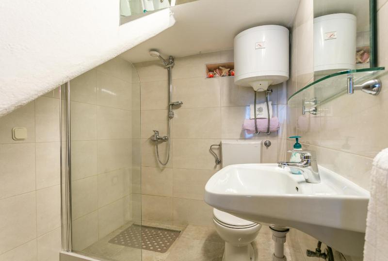 Apartments by the sea Podgora Makarska - 6846 - image 22
