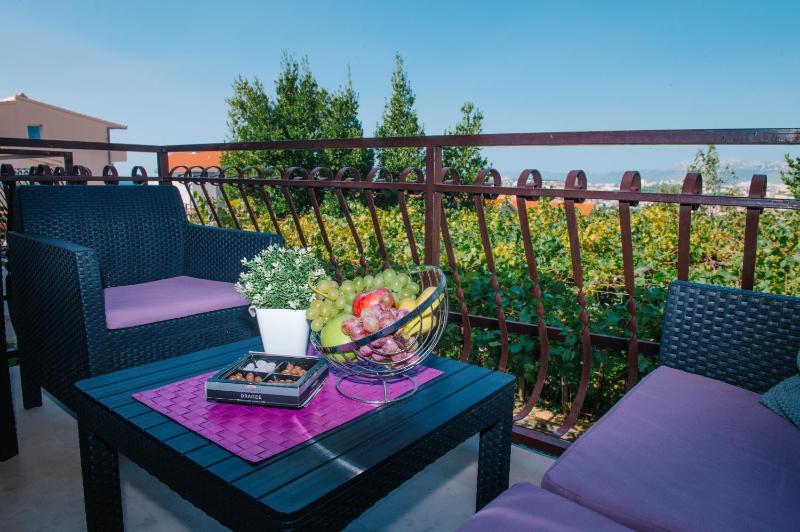 Five-Bedroom Holiday Home image 4