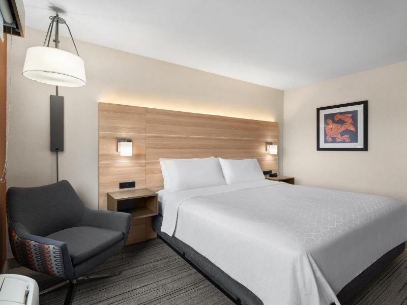 Double Room image 3