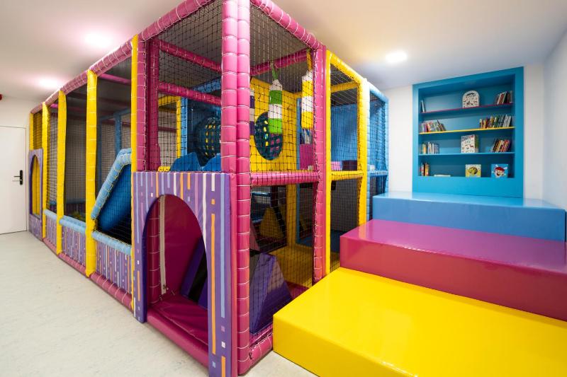 Family Apartments by ASTORIA Hotel & Medical Spa - image 28