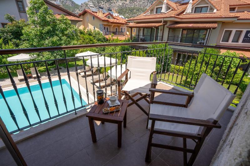 Stone Double Room image 4