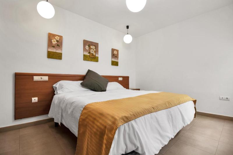 Apartment with Terrace image 3