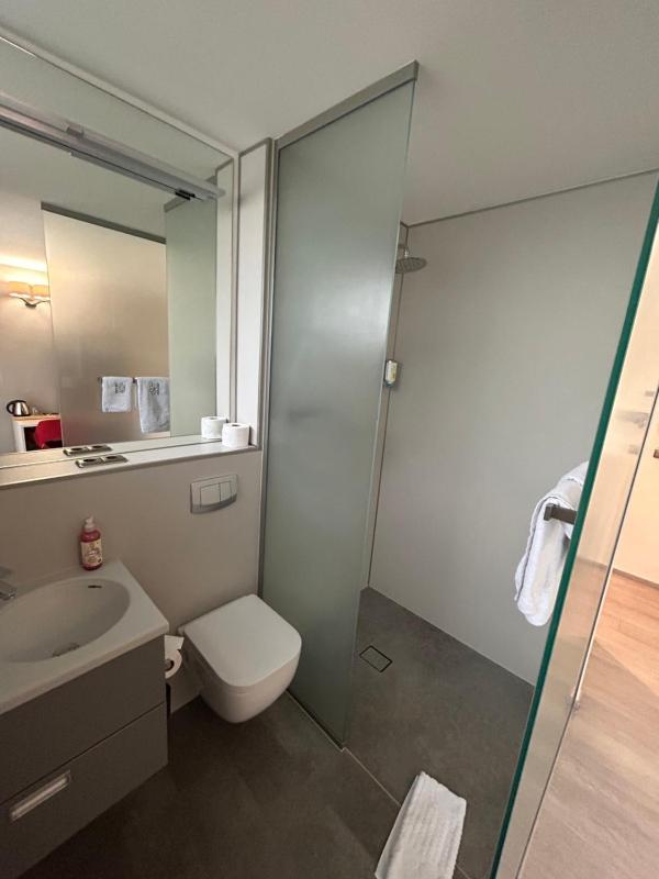 Superior Single Room image 4