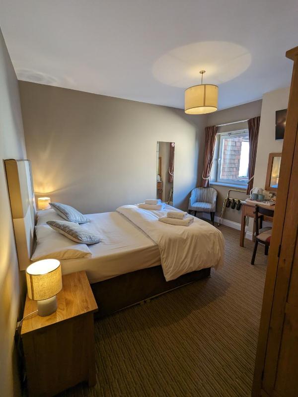 Standard Double Room image 1