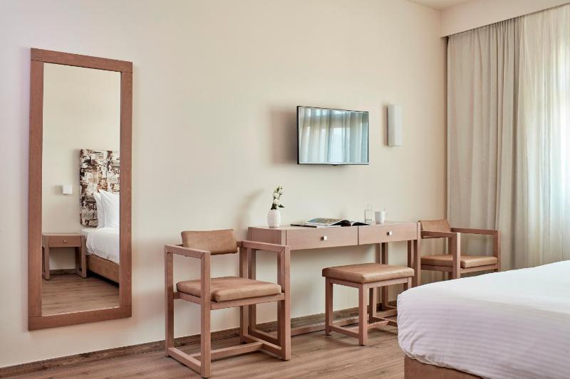 Prestige Double or Twin Room image 4