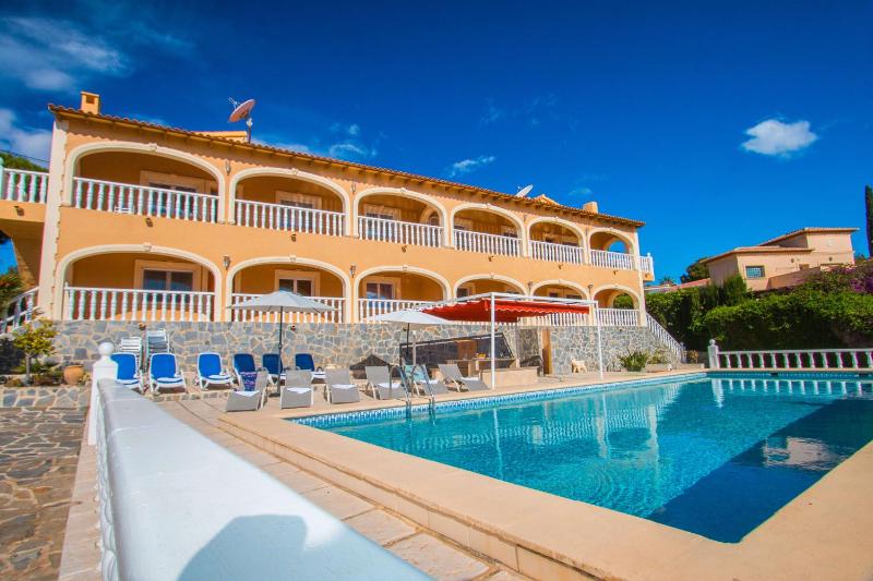 Villa Zelda - PlusHolidays - image 12