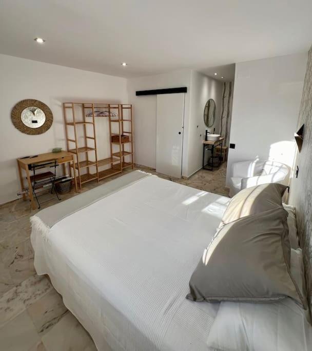 Apartamento a 8km Sevilla centro - image 15