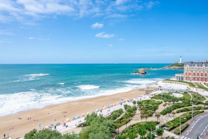 Biarritz - Residence Victoria surf - Face océan - image 8