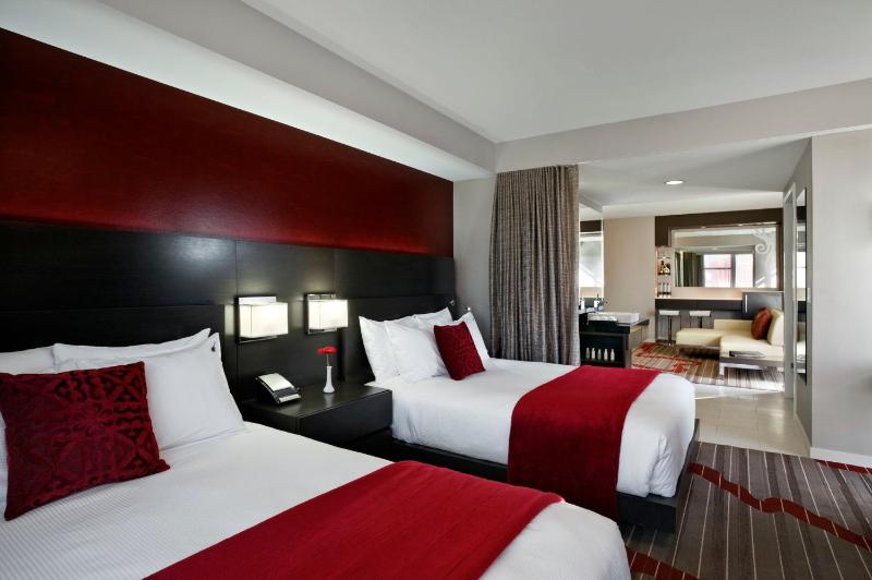 Suite image 4