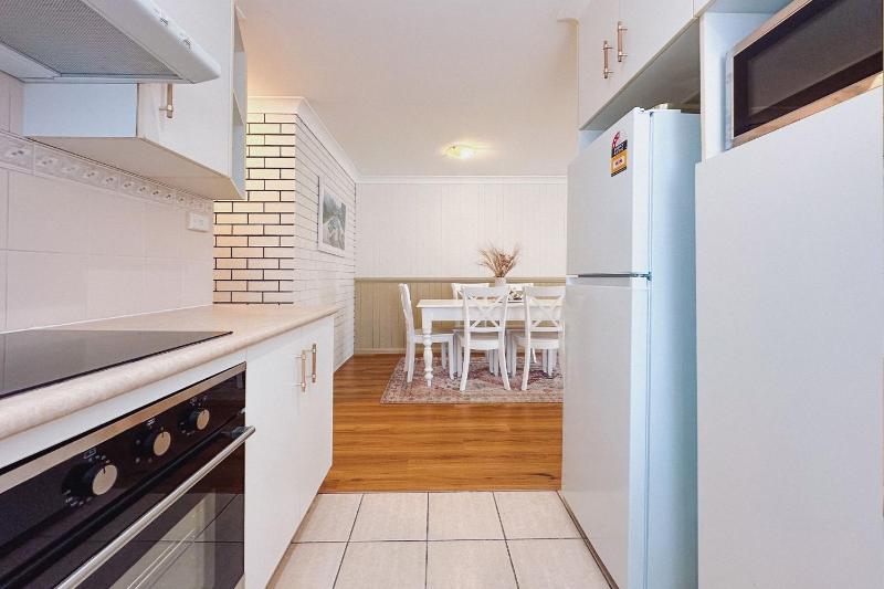 Seaside Haven 3-62 Tomaree Rd - Wi-Fi and perfect for families - image 10