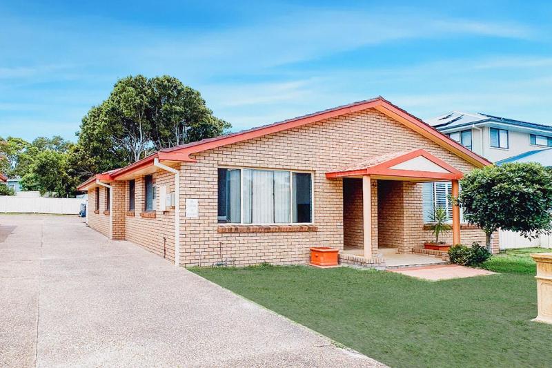 Seaside Haven 3-62 Tomaree Rd - Wi-Fi and perfect for families - image 15
