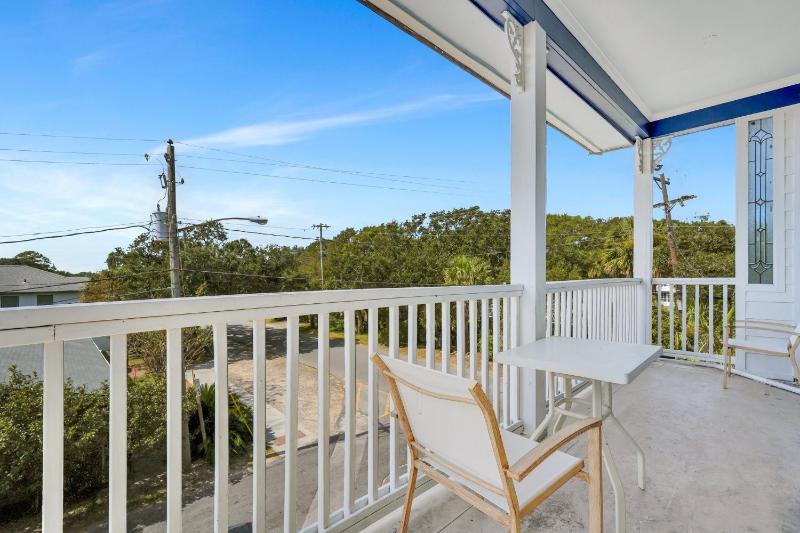 Atlantis Inn - Tybee Island - image 9