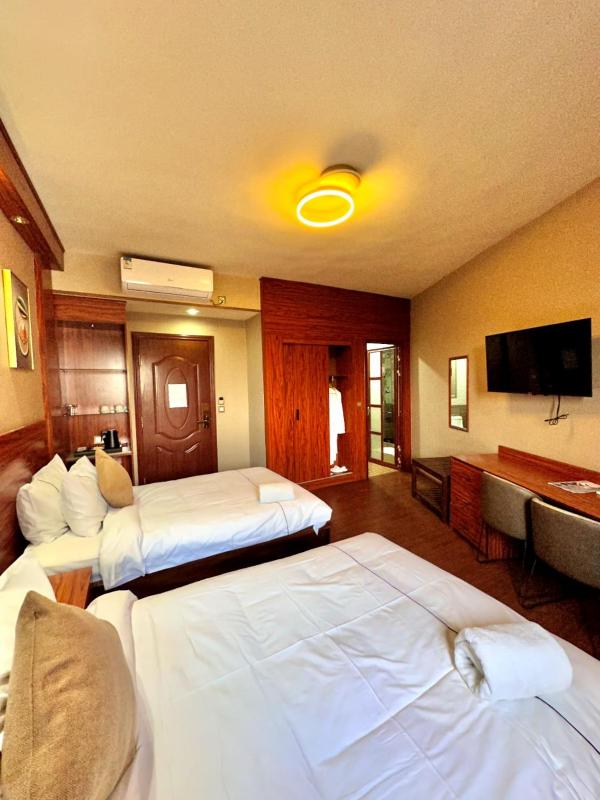Atmosphere Hotel & Spa - image 6