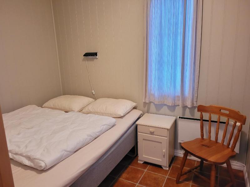 One-Bedroom Cottage image 4