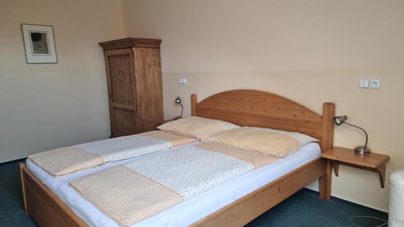 Executive Two-Bedroom Suite image 3