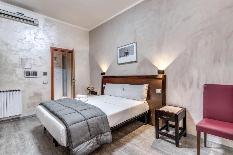 Triple Room image 1
