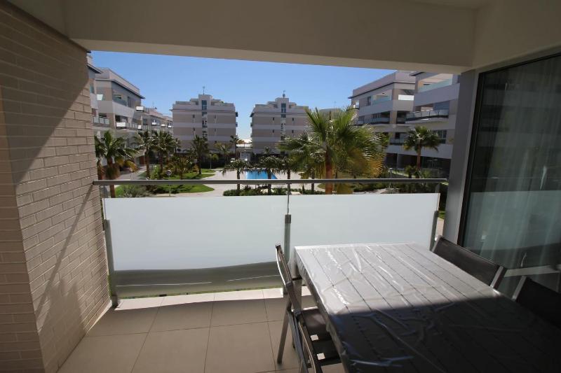 Apartment with Pool View  image 3