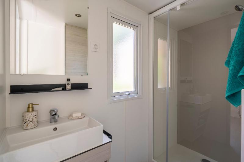 Mobil-Home Charme 3ch image 3