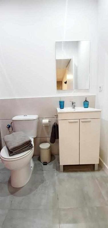 Double Room image 4