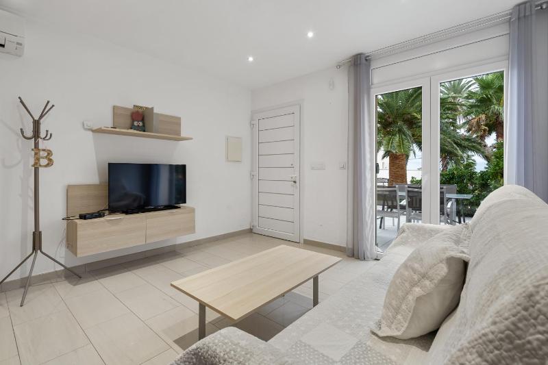 Apartment - Ground Floor image 2