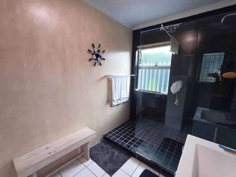 Studio Apartment image 1