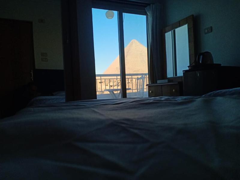 Yamour Pyramids View - image 12
