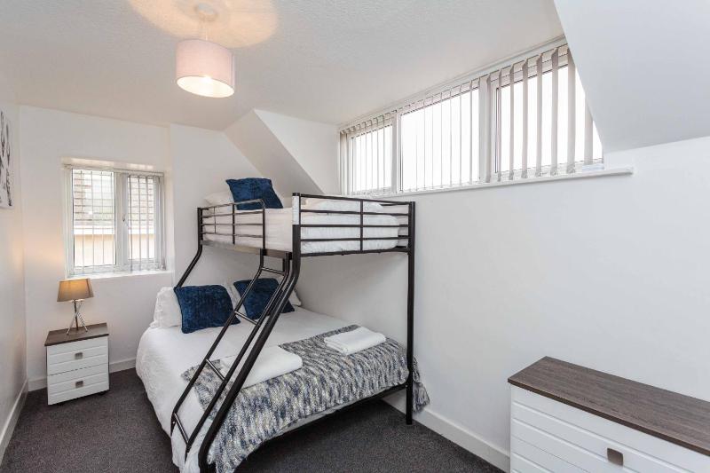 Cherry Property - Blueberry Suite - image 3