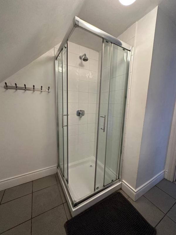 Triple Room with Private External Bathroom image 3