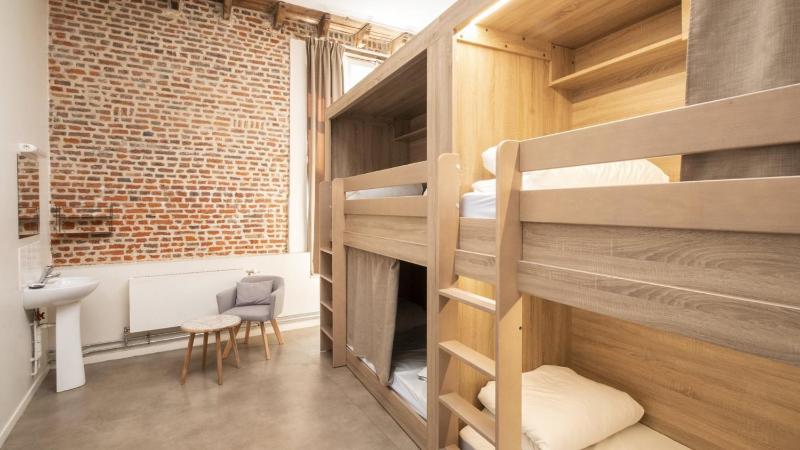 Bed in 6-Bed Female Dormitory Room image 3