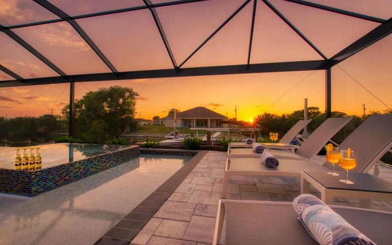 VILLA CIAO BELLA - 4 BEDS - 4 BATHS - 8 GUESTS - GULF ACCESS & POOL/SPA - INCL. 10% OFF BOAT RENTAL - image 4