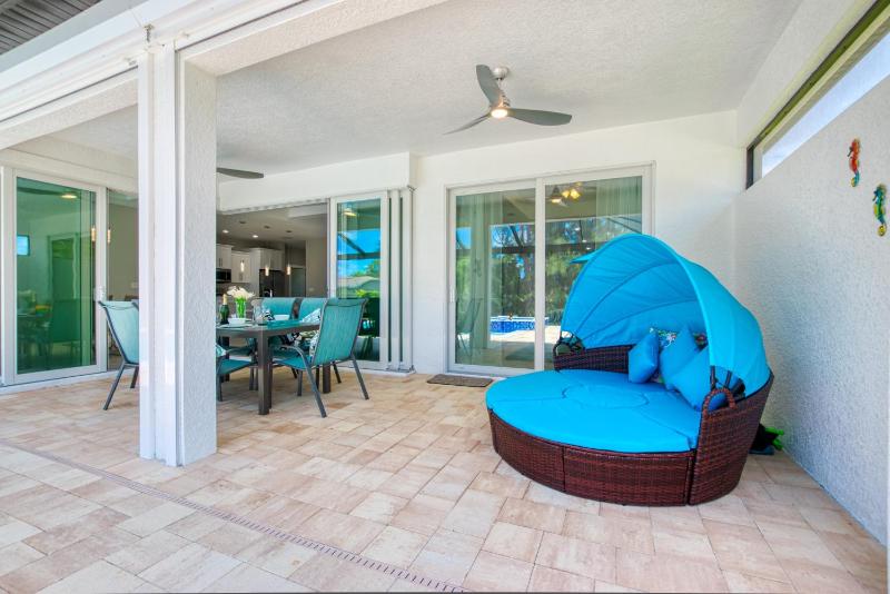 VILLA COZY FLAMINGO - 3 BEDS - 2 BATHS - 6 GUESTS - WATERVIEW & POOL/SPA - INCL. 10% OFF BOAT RENTAL - image 10