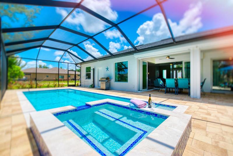 VILLA COZY FLAMINGO - 3 BEDS - 2 BATHS - 6 GUESTS - WATERVIEW & POOL/SPA - INCL. 10% OFF BOAT RENTAL - image 45