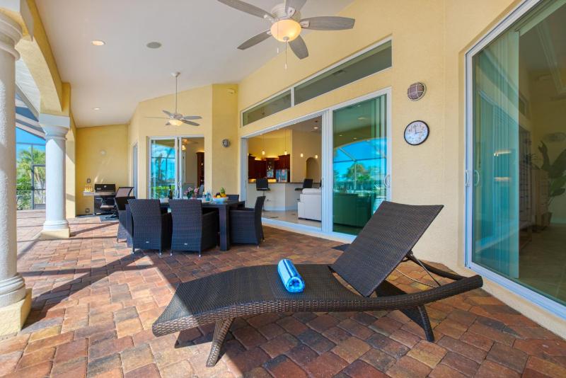 VILLA CALLA - 3 BEDS - 45 BATHS - 6 GUESTS - GULF ACCESS & POOL/SPA - INCL.10% OFF BOAT RENTAL - image 10