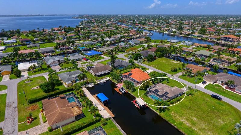 VILLA BOATERS DREAM - 3 BEDS 2 BATHS - 8 GUESTS - GULF ACCESS & POOL/SPA - INCL.10% OFF BOAT RENTAL - image 19
