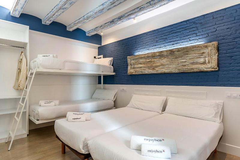 Superior Apartment image 4