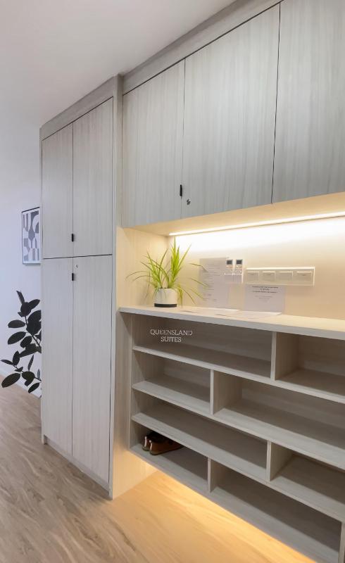 QUEENSLAND SUITES at Aru Suites Kota Kinabalu - image 3