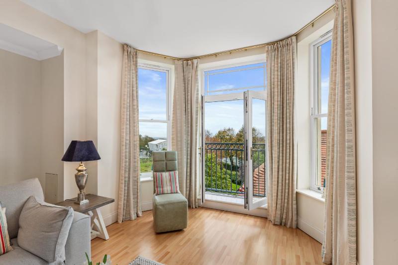 Bryn Y Mor - Tenby Apartment Sea Views - image 15