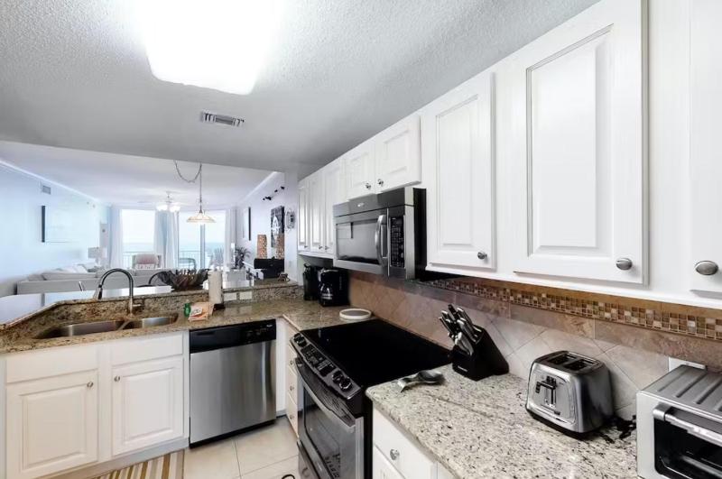 Palacio Unit 1102 - image 21