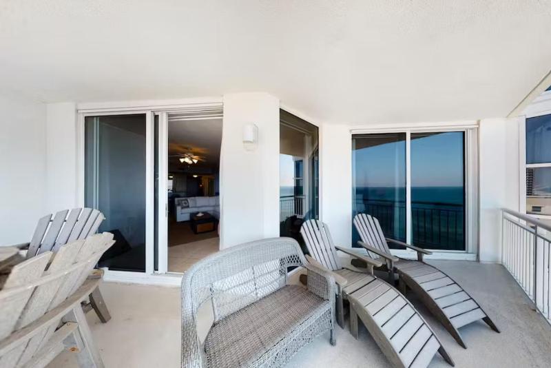 Palacio Unit 1102 - image 25