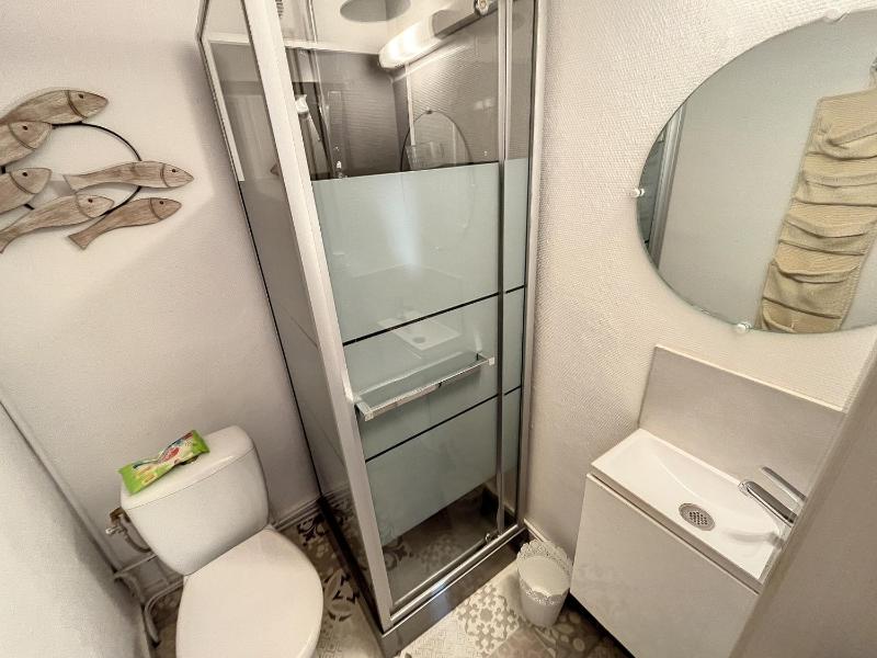 Apartment (5 Adults) image 2