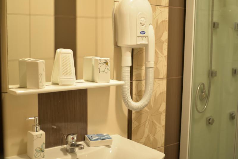 Suite image 3