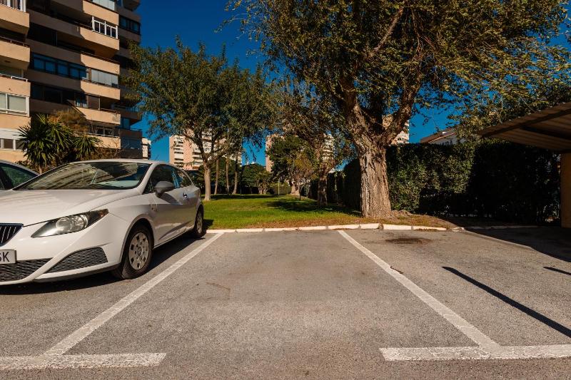 Beachfront apartment with panoramic sea views private parking swimming pools and mini golf - image 15