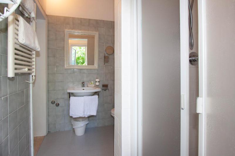 Triple Room image 1