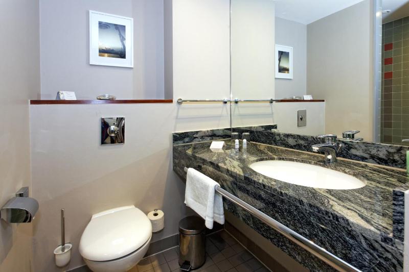 Standard Single Room image 2
