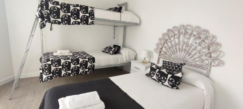 Apartamento con Vistas al Mar Deluxe 4ºB - image 15